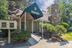 CLUBHOUSE! ALSO, A BOOK EXCHANGE OUT FRONT FOR ALL HOMEOWNERS!