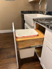 LOVE THE PULL OUT GARBAGE!