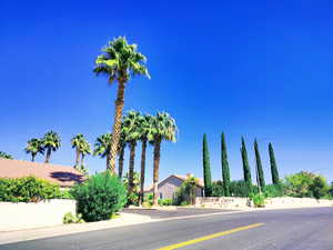 Entrance to Silver Creek Townhomes from 540 North Street