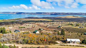 Bird's eye view of a mountainous background