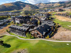 Located in the Canyons Ski Village steps from Frostwood Gondola and along the Canyons Golf Course
