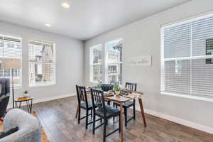 Dining space with LVP and recessed lighting