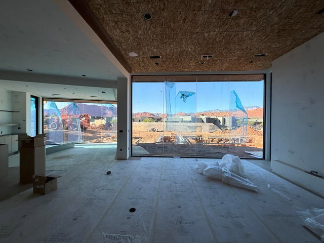 View of miscellaneous room