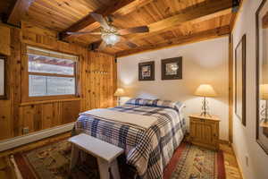 Main level two bedroom suite - bedroom 1