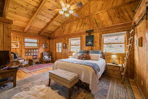 Upper level bedroom suite