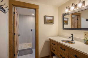Main level two bedroom suite - bathroom