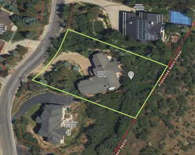 Aerial map of property and surrounding area featuring Open Space & boundaries highlighted