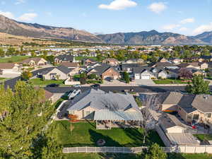 Bird's eye view of a mountainous background