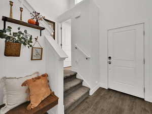 Entrance foyer featuring shoe nook