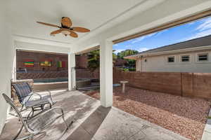 View of patio / terrace with ceiling fan