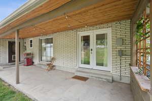 View of patio / terrace featuring entry steps