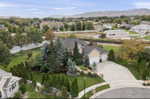 Aerial perspective of suburban area with mountains