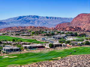 View of mountain backdrop featuring a golf course