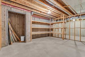 50% unfinished basement