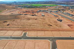 View of property location featuring mountains