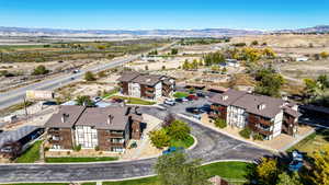 Bird's eye view of a mountainous background