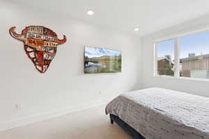 Bedroom en suite on level one.