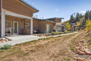 Ski in/ski out access.