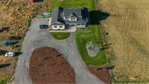 Aerial view of property and surrounding area