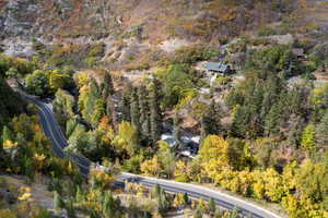 Aerial view of property and surrounding area