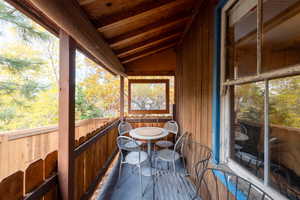 private deck off historic home / ADU 164 Sandridge