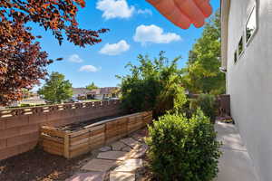View of yard featuring a residential view