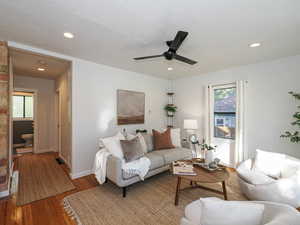Living room view of hallway -> bathroom
