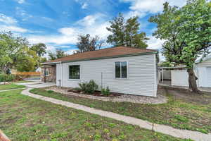 View of side of home