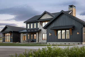 Mountain modern exterior quality finishes