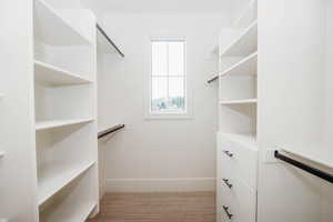 Walk in closet with window