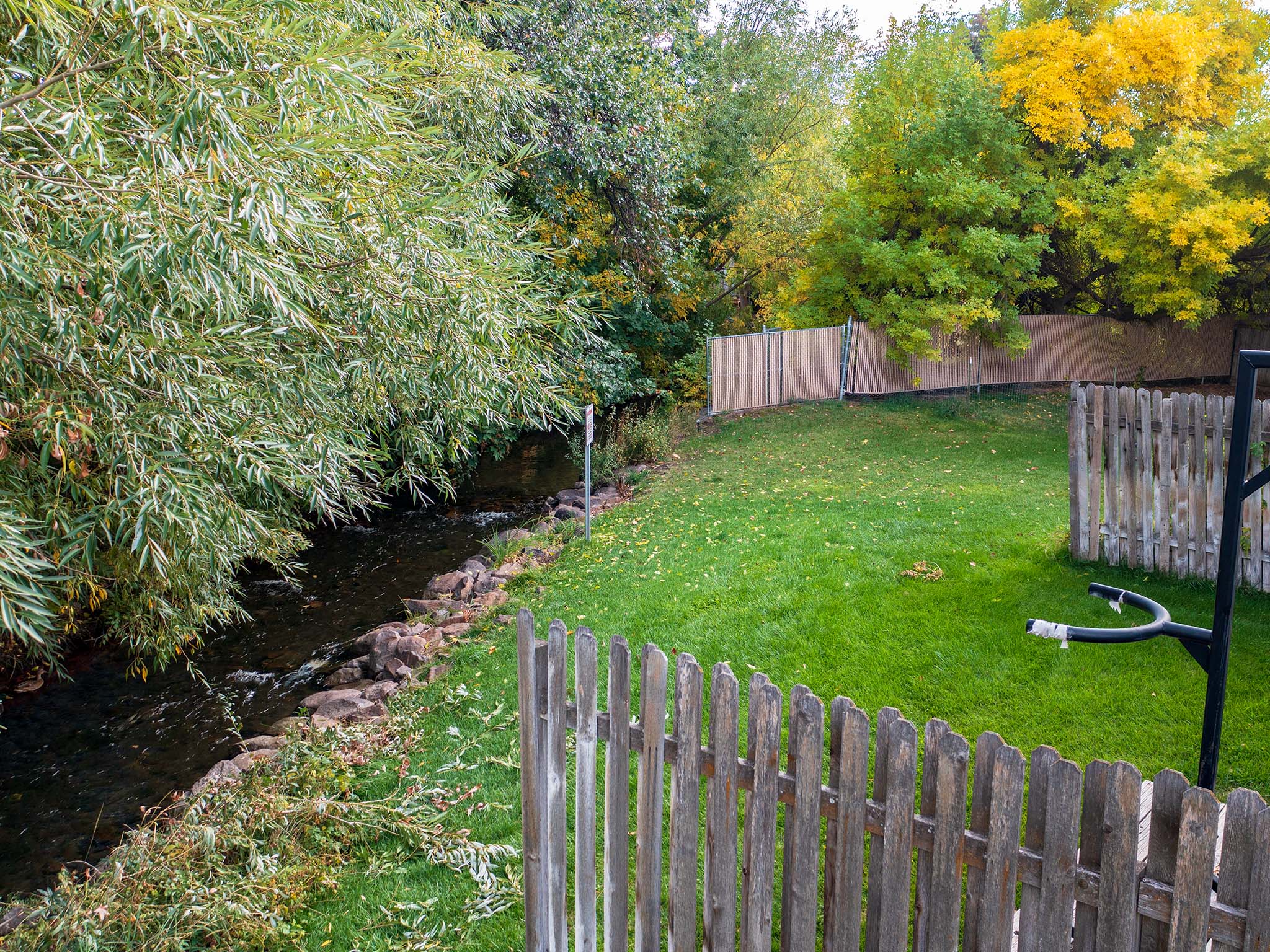 View of yard with radiator heating unit
