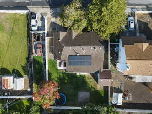 Aerial view of property and surrounding area