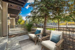 Virtual staging patio