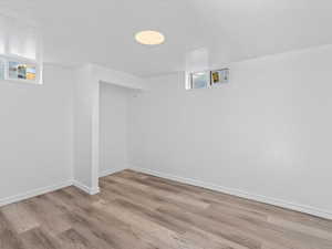 4 Bedrooms, 2 Bathrooms