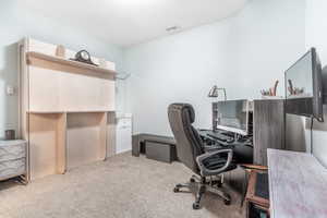 2d bedroom with Murphy bed included