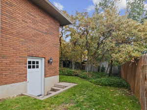 MIL exterior entrance