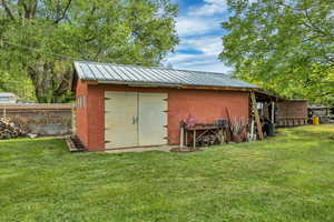 View of shed/workshop