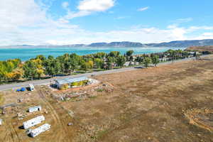 Commercial Building with 1.5 Acres