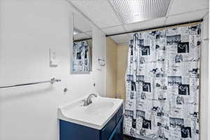 Downstairs full bathroom