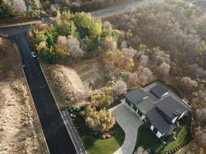 Aerial view of property and surrounding area