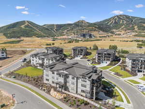 Bird's eye view of a mountain backdrop