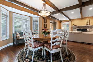 Dining space off kitchen