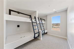 *Photo of a similar unit