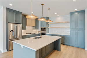 *Photo of a similar unit