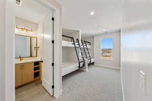 *Photo of a similar unit