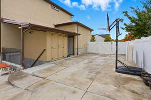 View of patio / terrace featuring a gate