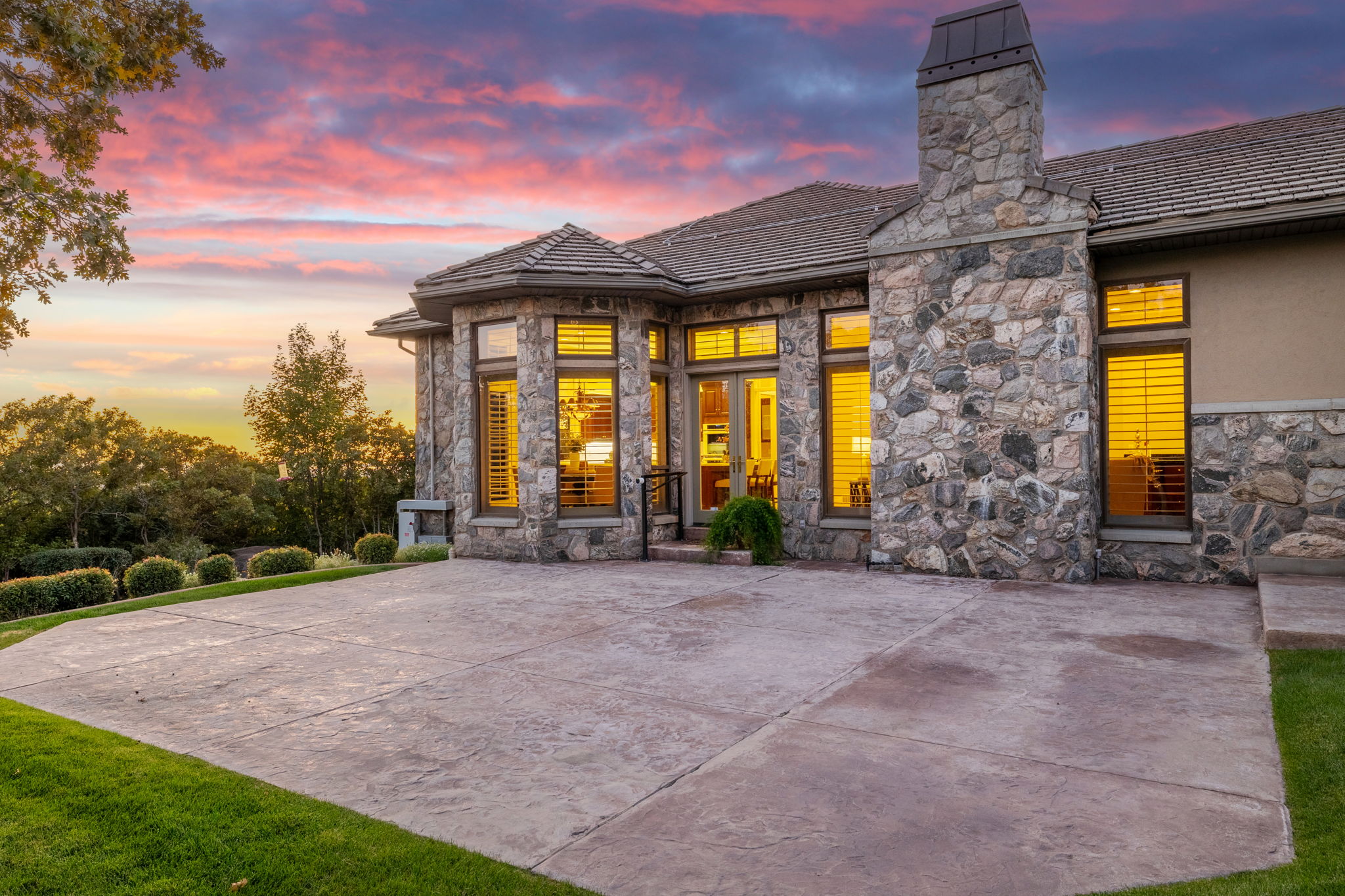 Large patio for entertaining directly outside of the great room and kitchen