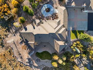 Aerial view of property and surrounding area