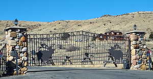Gate featuring a mountain view