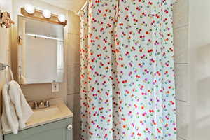 Unit #4 Back buildingl